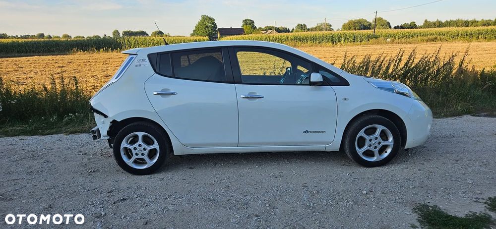 Nissan Leaf - 6