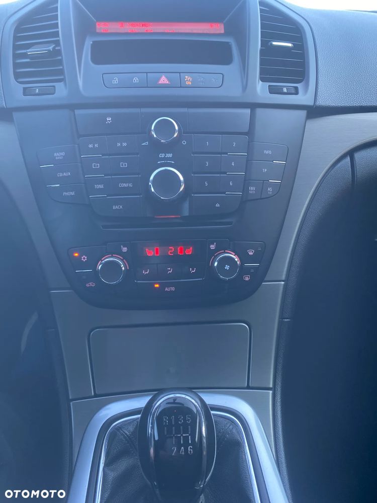 Opel Insignia 1.6 Turbo Active - 22