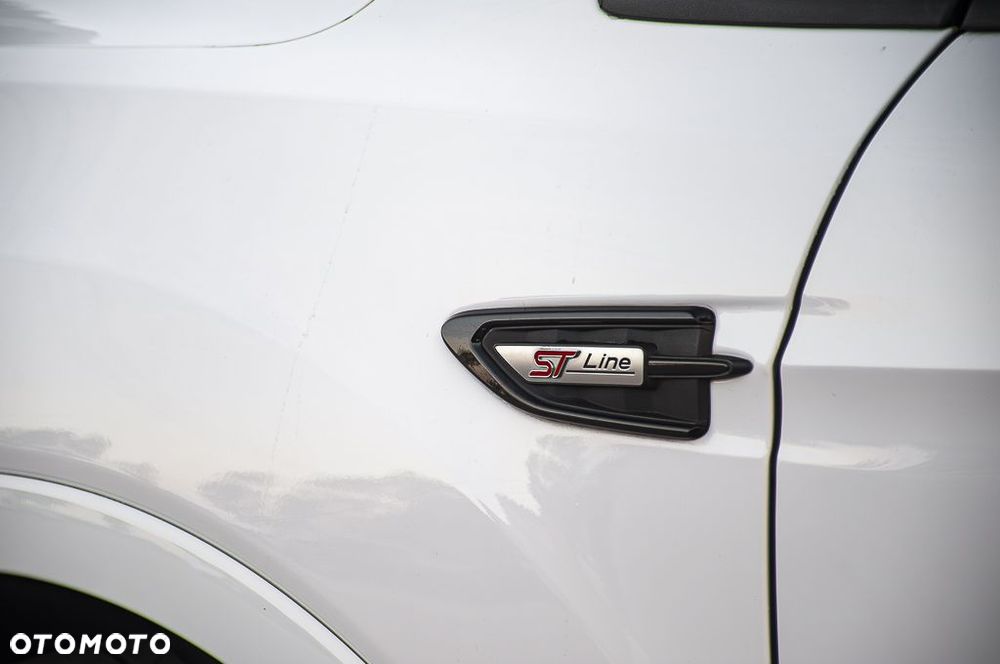 Ford Kuga 1.5 EcoBoost 2x4 ST-Line - 15
