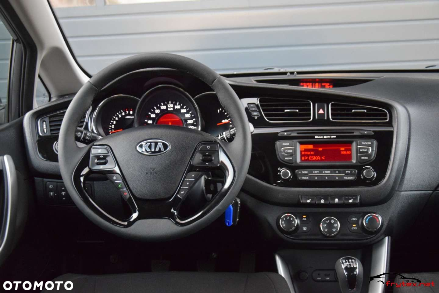 Kia Ceed - 30