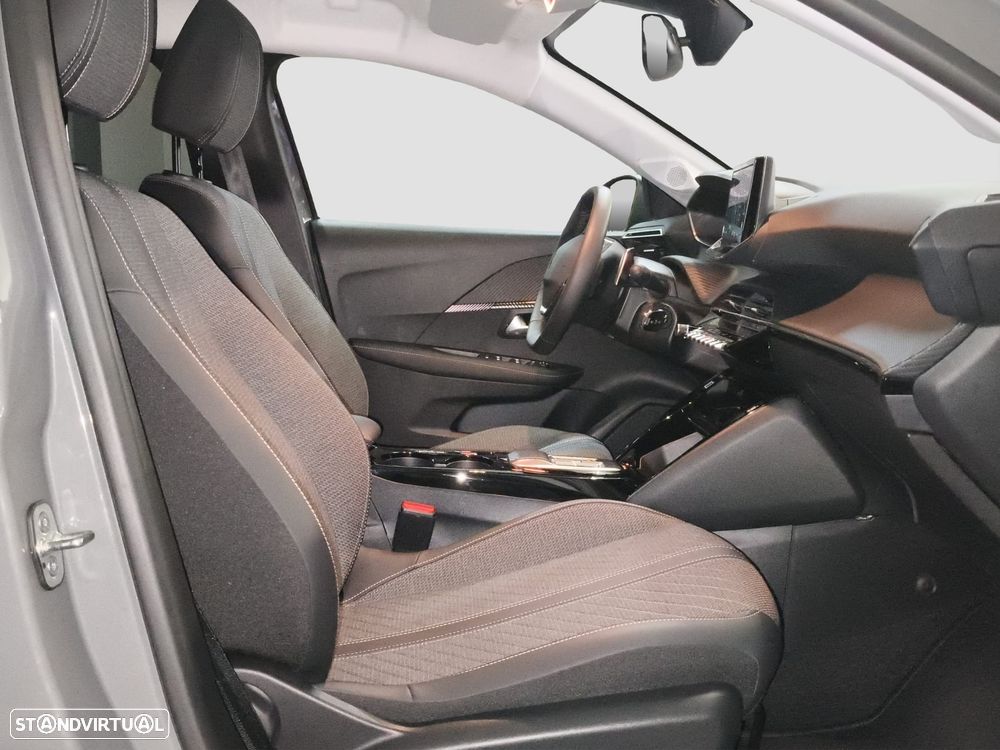 Peugeot 208 1.2 Hybrid Allure e-DCS6 - 37