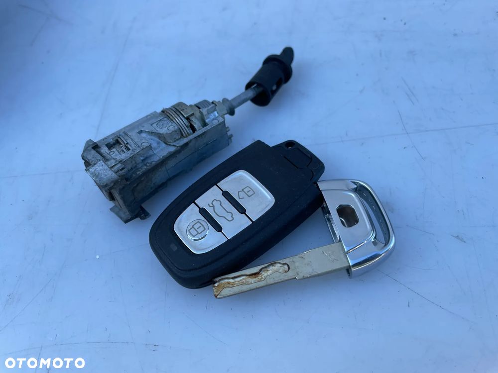 wkładka zamka z kluczem i pilotem Audi Q5 8R1837167B 8K0959754H - 1