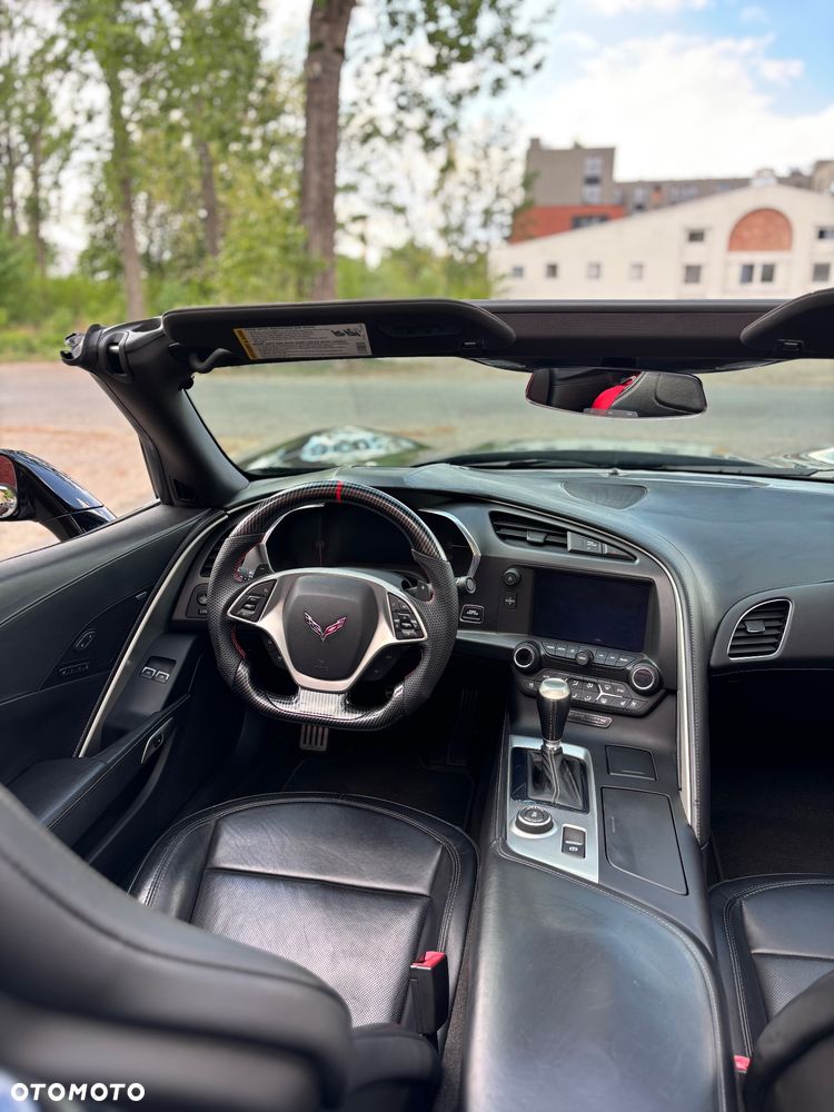 Chevrolet Corvette - 20