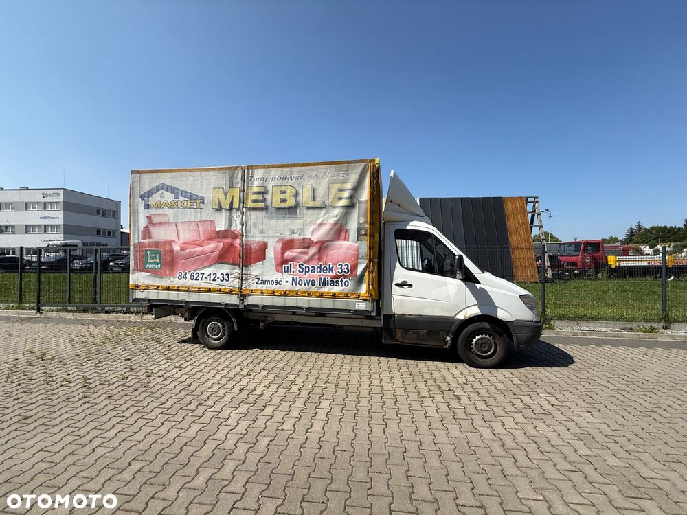 Mercedes-Benz Sprinter - 4