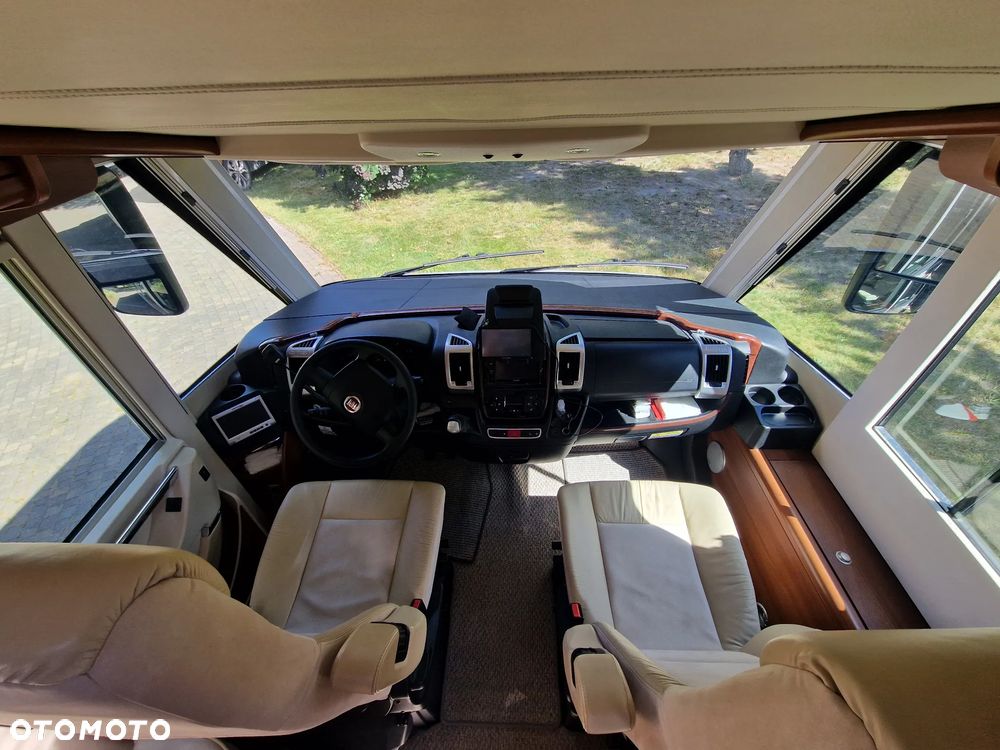 Carthago Chic C-Line 4.9 Superior - 9