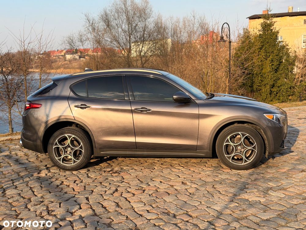 Alfa Romeo Stelvio 2.0 Turbo First Edition Q4 - 17