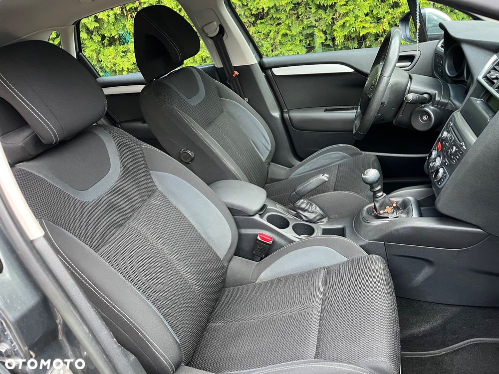 Citroën C4 e-HDi 115 Exclusive - 14