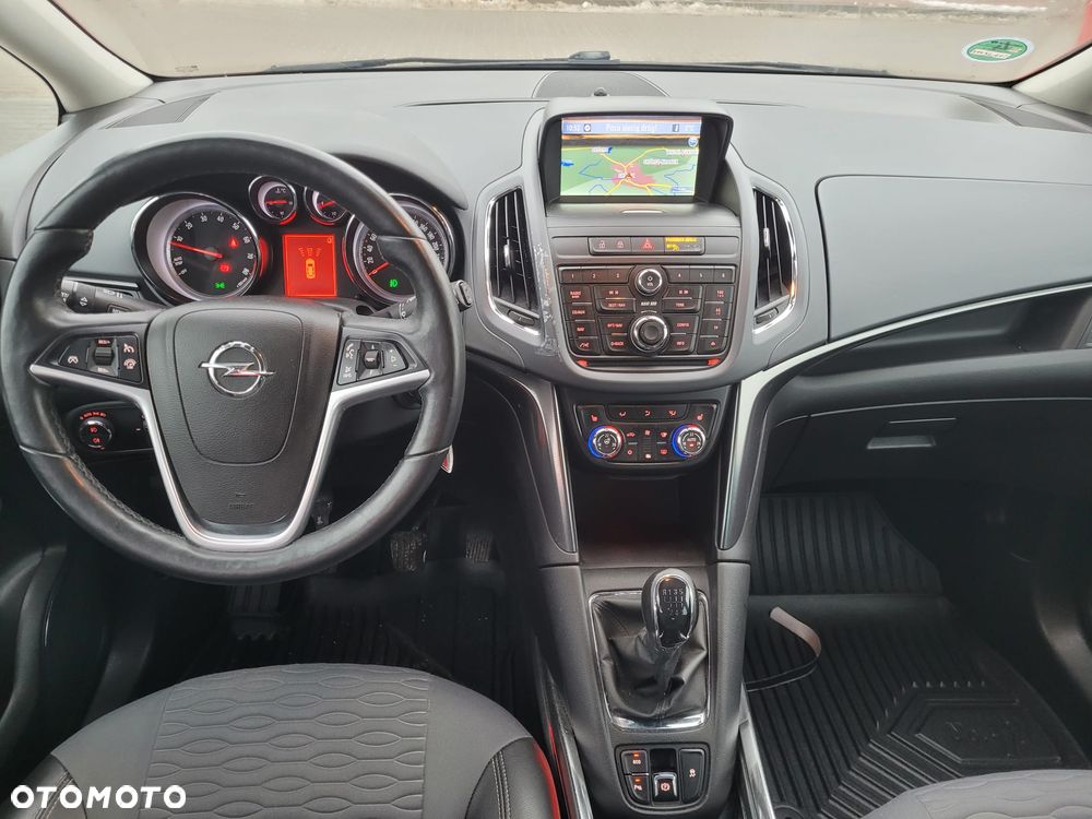 Opel Zafira 1.4 T Cosmo EcoFLEX S&S - 10