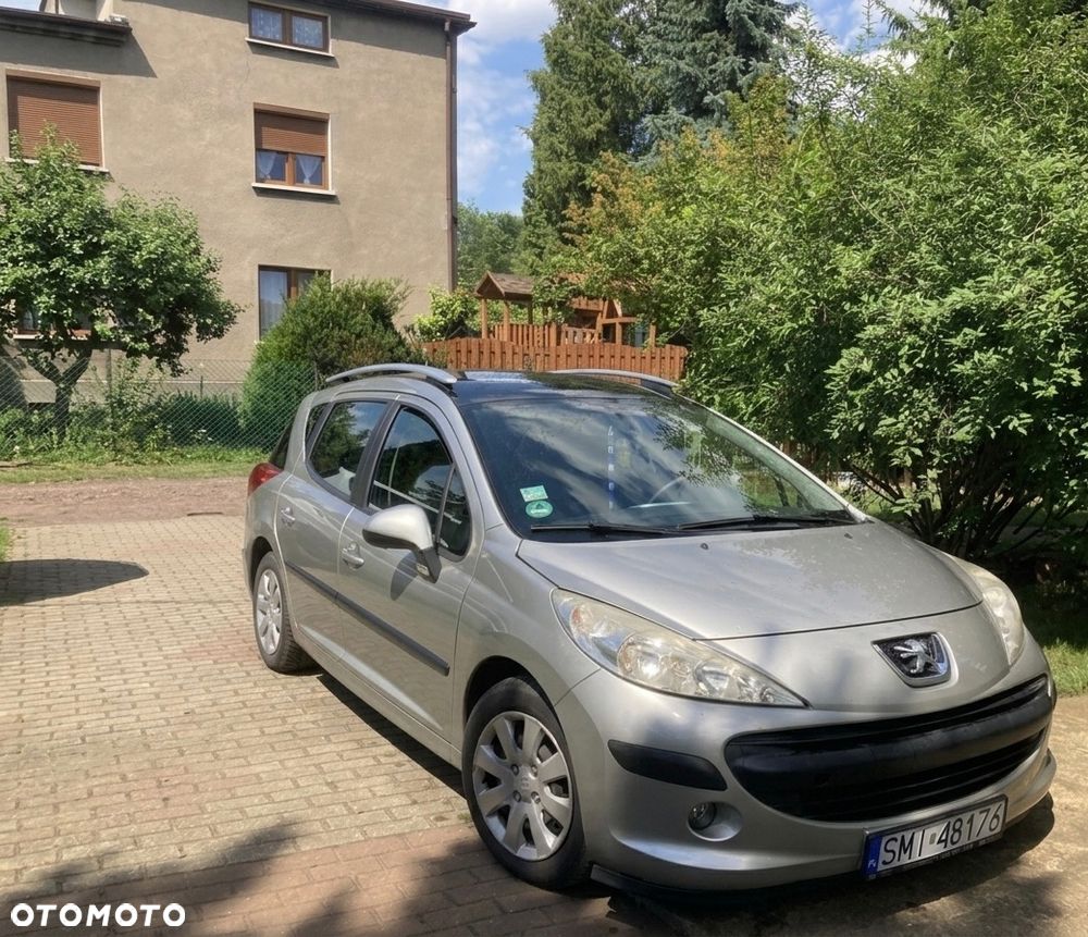 Peugeot 207 - 2