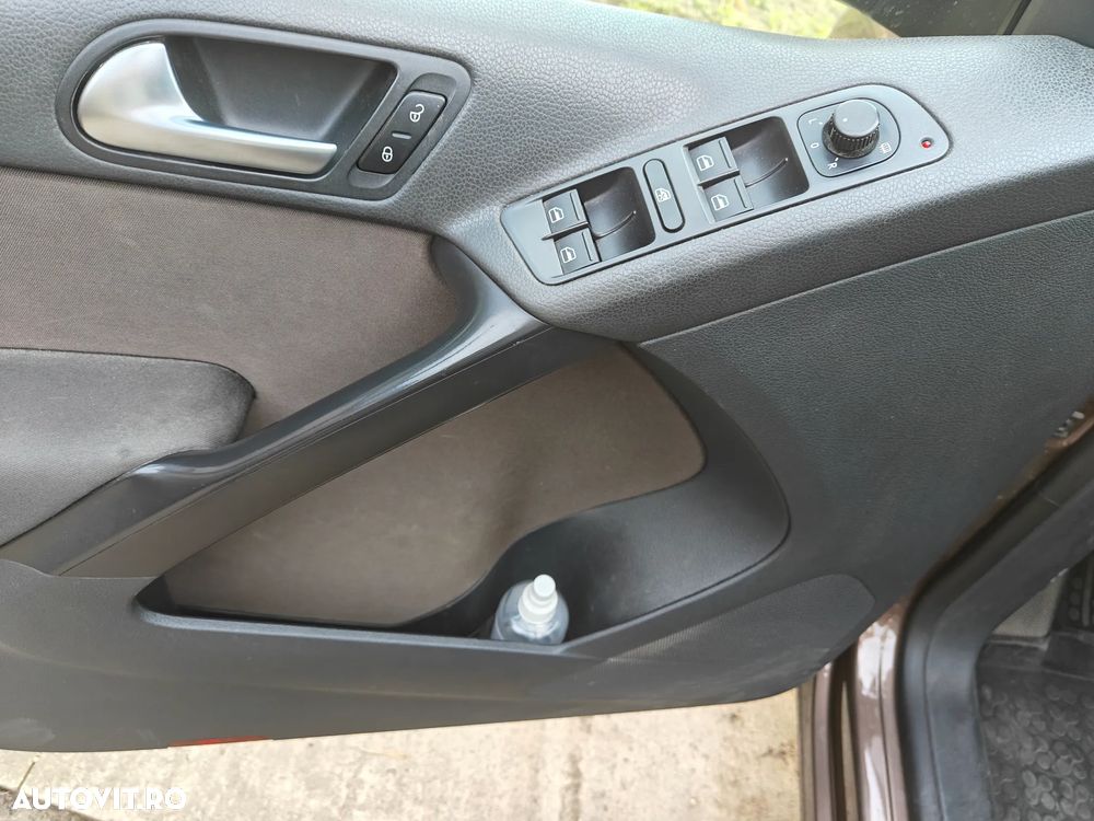 Volkswagen Tiguan - 10