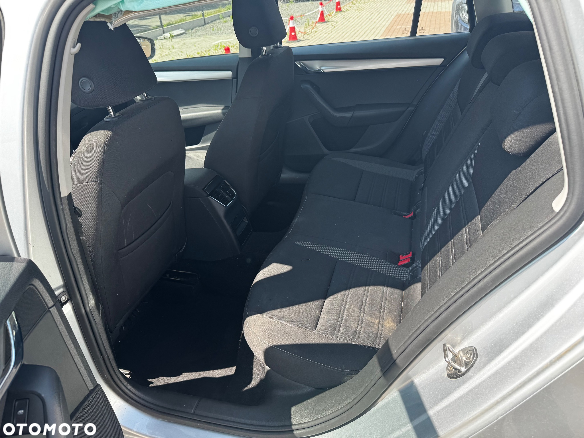 Skoda Octavia 2.0 TDI 4x4 Clever DSG - 16