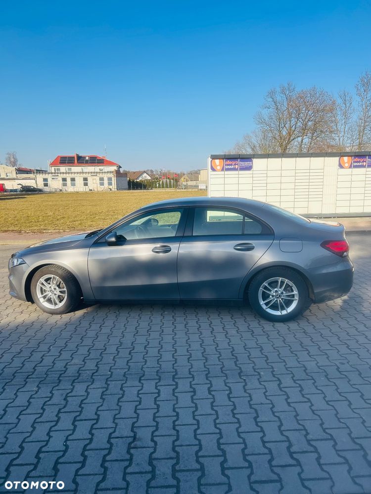 Mercedes-Benz Klasa A 180 d 7G-DCT - 4