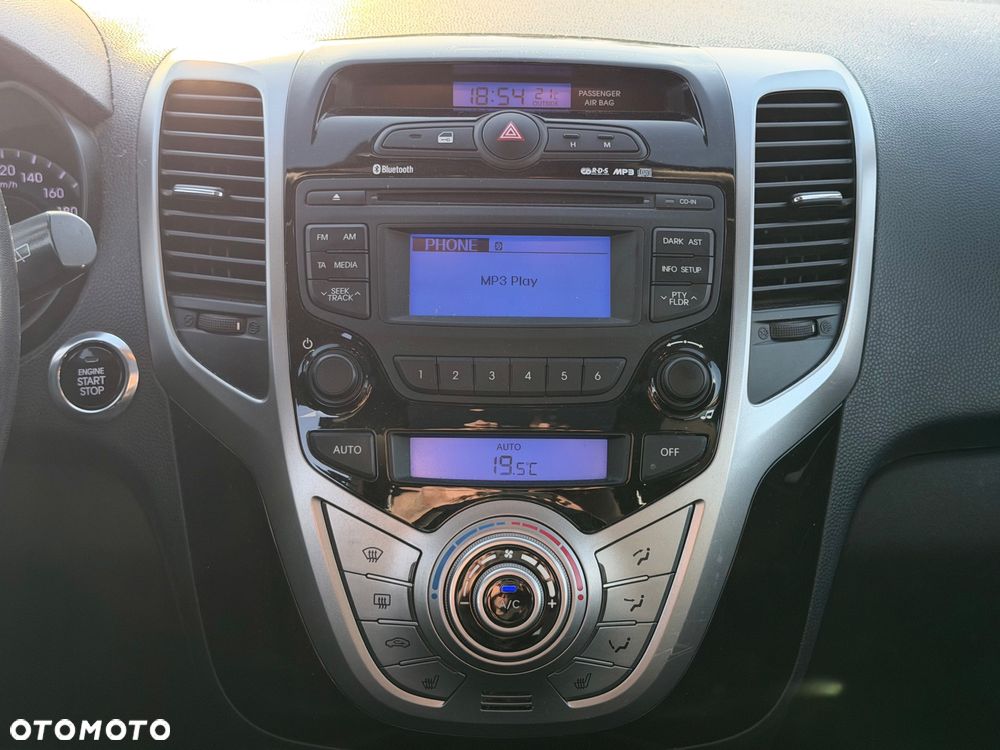 Hyundai ix20 1.4 blue Style - 24