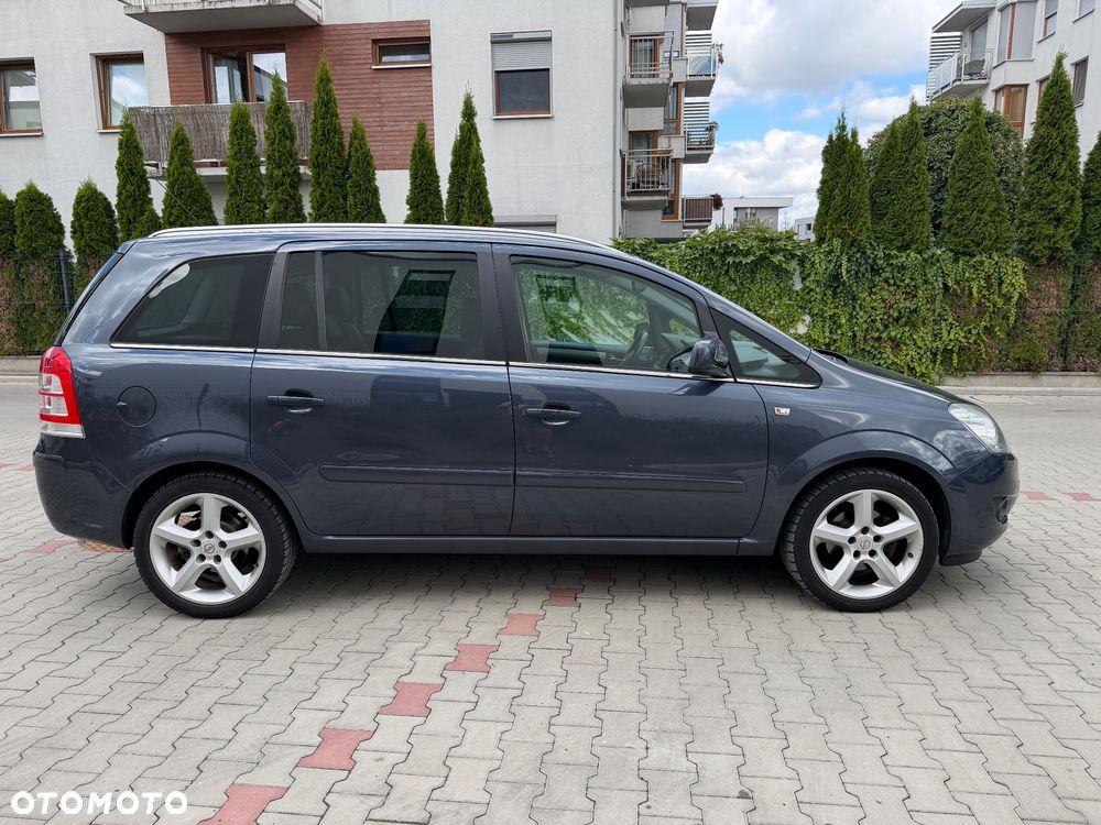 Opel Zafira - 7