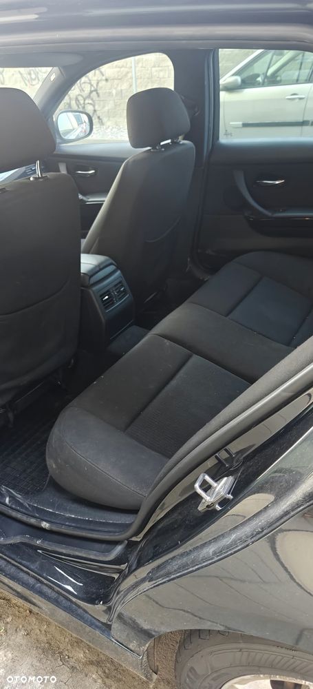 BMW Seria 3 320d xDrive - 4
