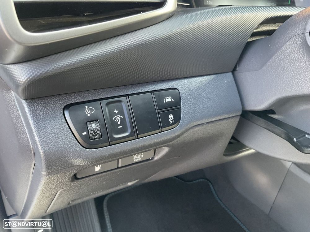 Hyundai Ioniq 1.6 GDI HEV - 23