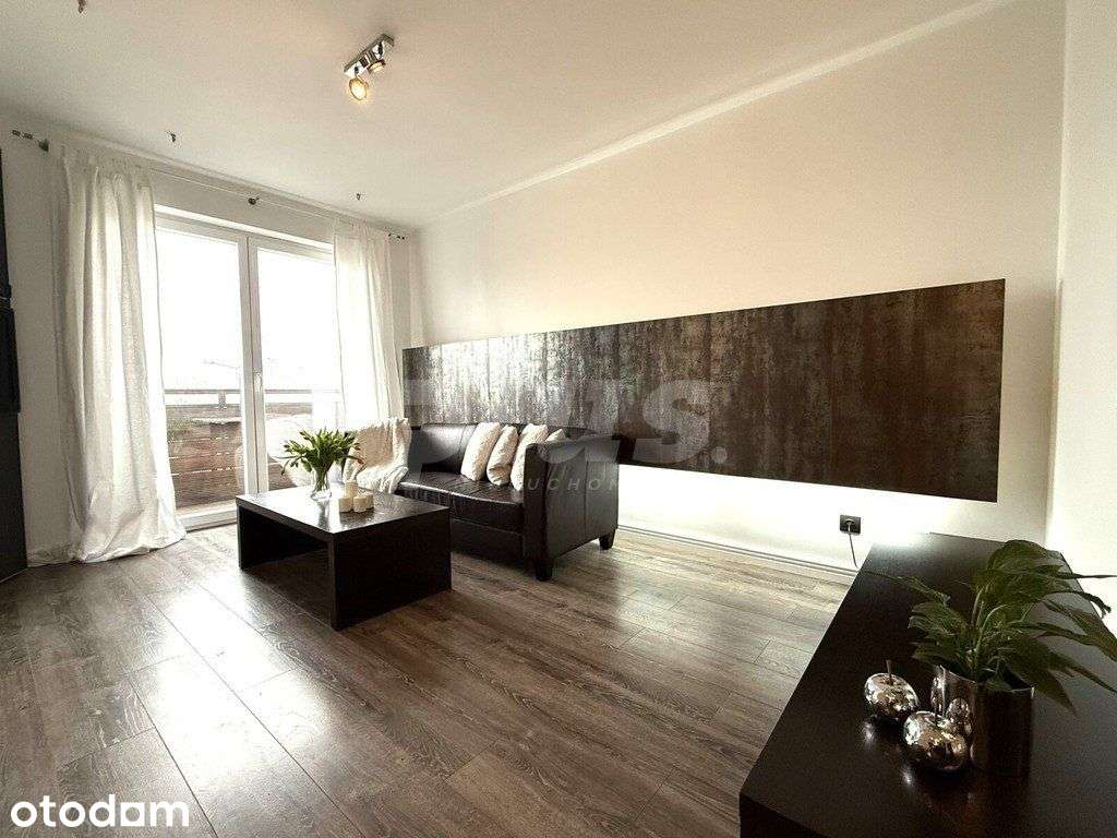 Apartament 2 pokoje, balkon, komórka, garaż