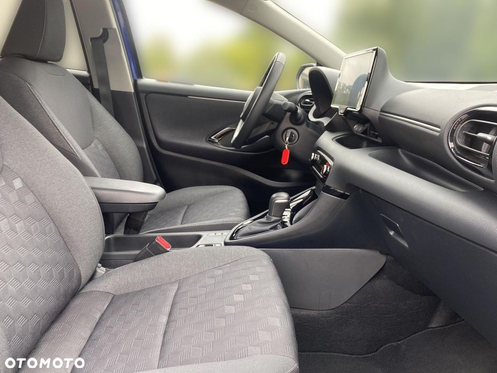 Toyota Yaris Hybrid 1.5 Style - 16