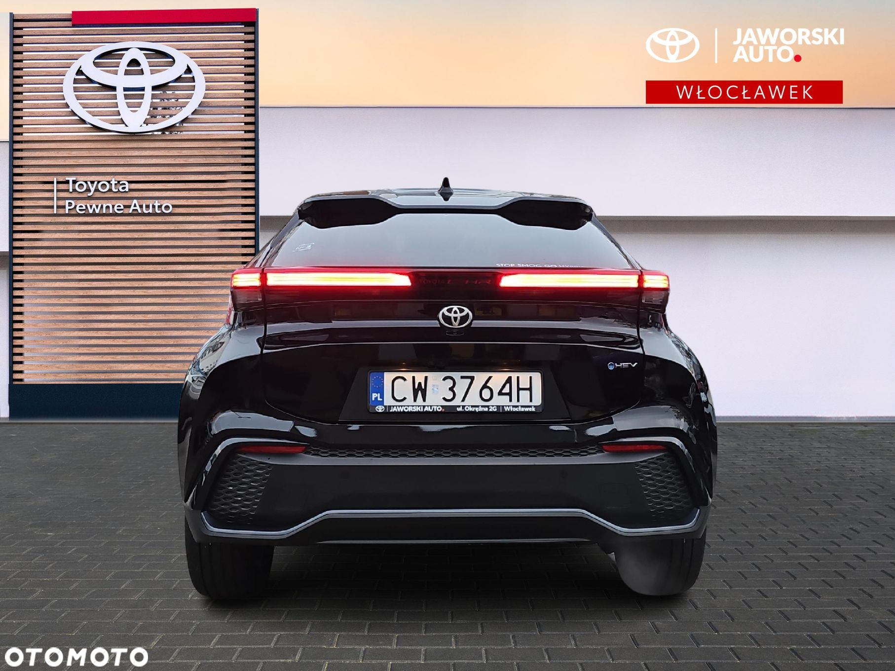 Toyota C-HR - 4