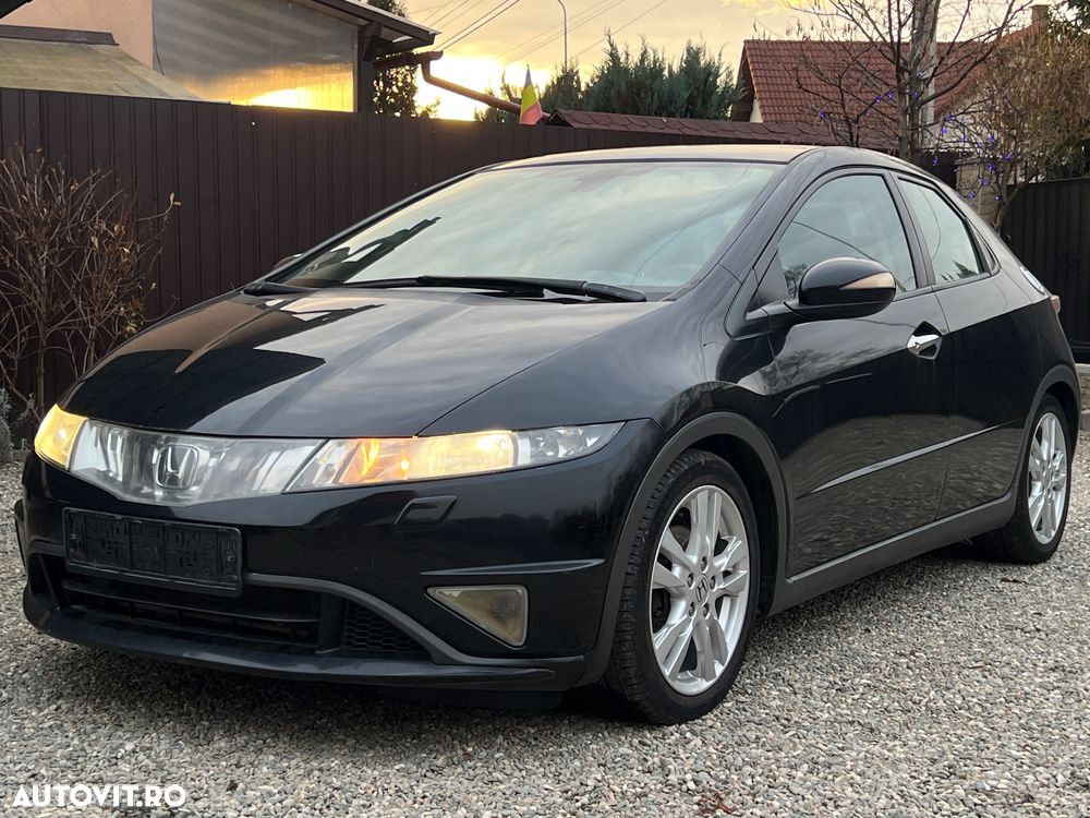 Honda Civic 1.8i-VTEC Executive - 2