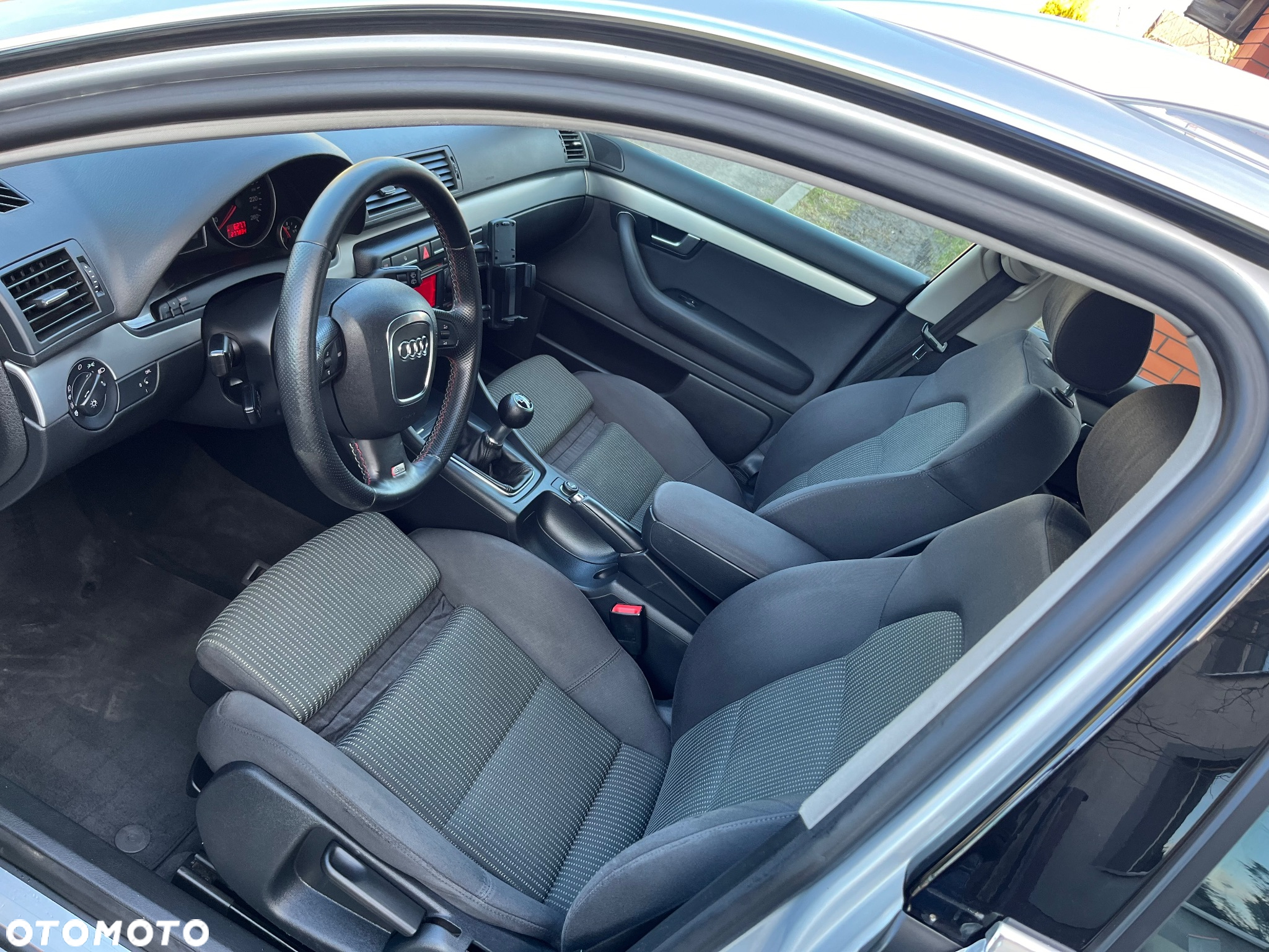 Audi A4 Avant 2.0 TDI DPF S line Sportpaket (plus) - 12