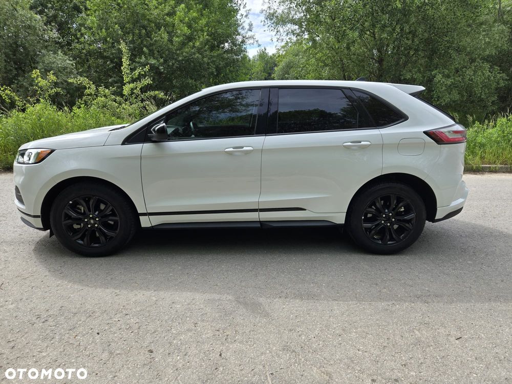 Ford Edge - 11