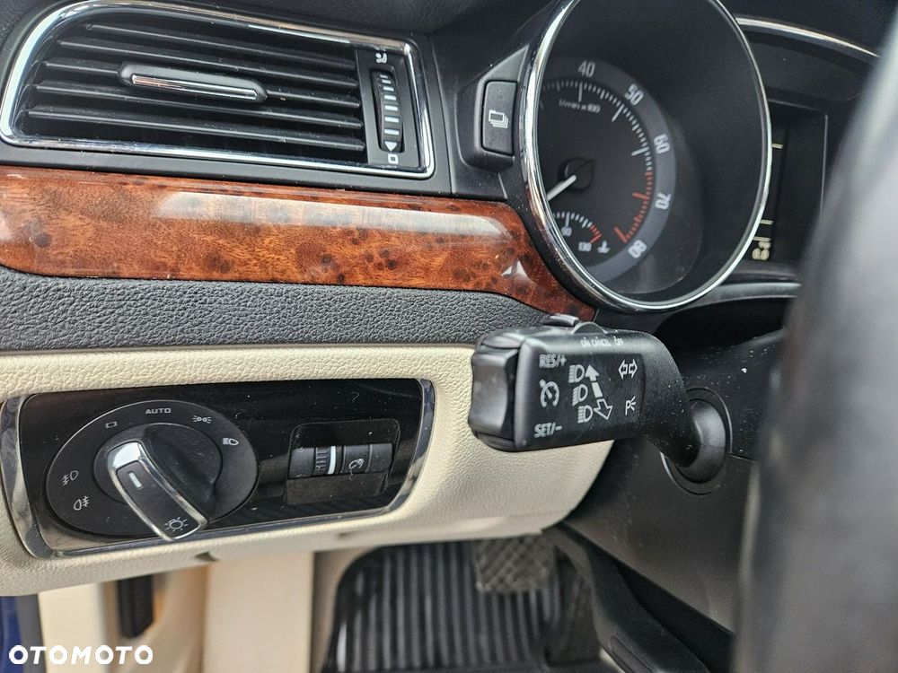 Skoda Superb - 16