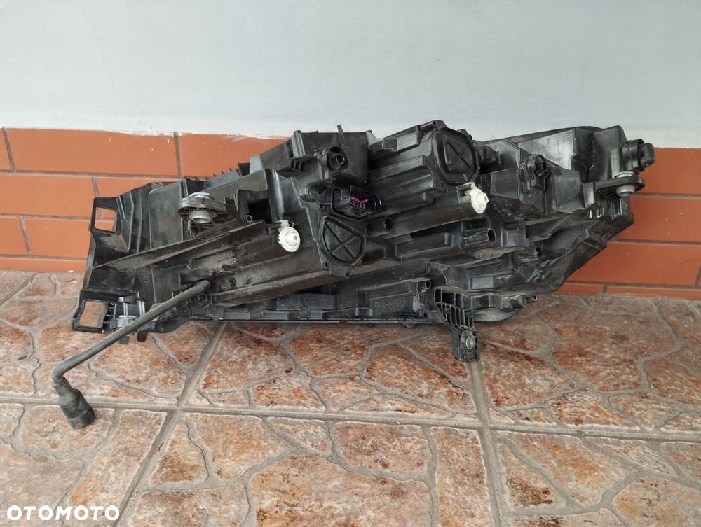 Lampa prawa Full LED Skoda Enyaq 5LB 5LB941016A - 6