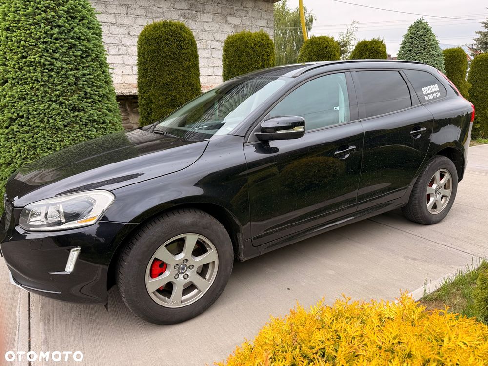 Volvo XC 60 D5 AWD Kinetic - 2