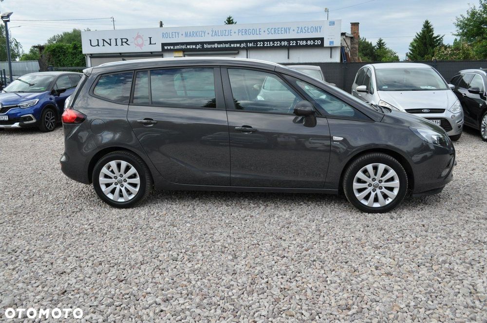 Opel Zafira - 3