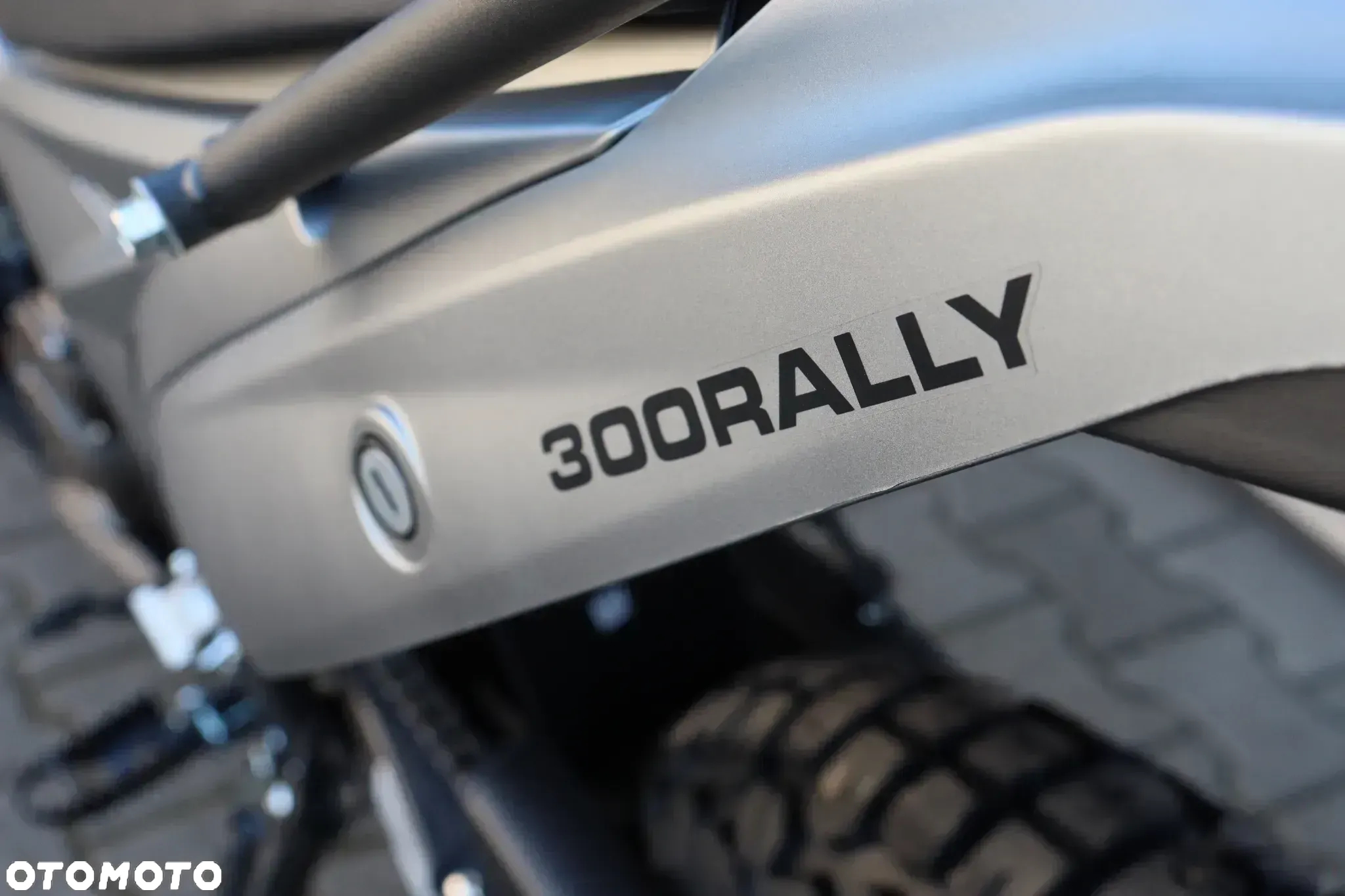 VOGE 300GY RALLY - 12