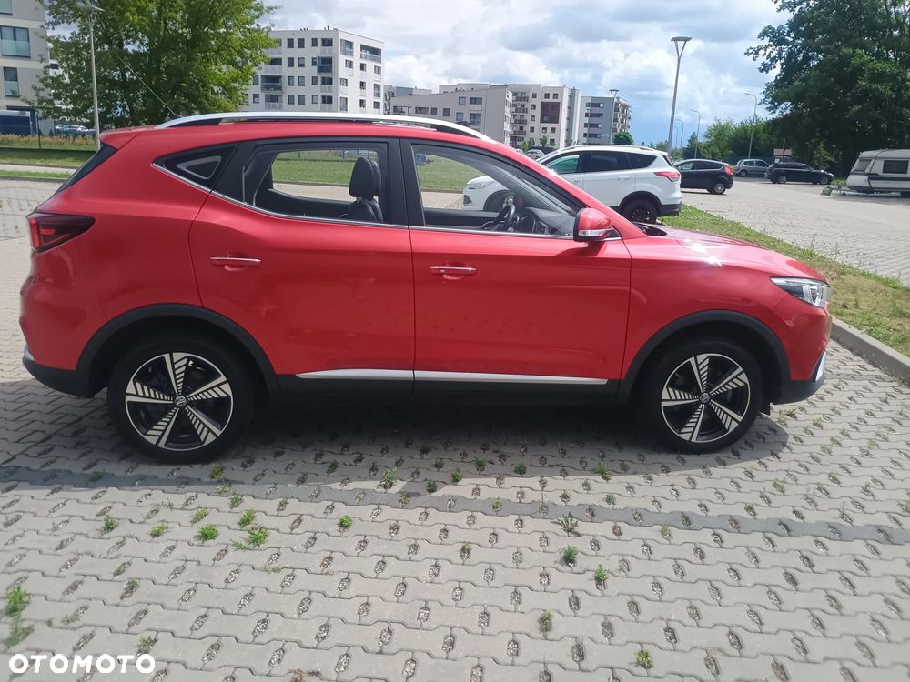 MG ZS Luxury - 6