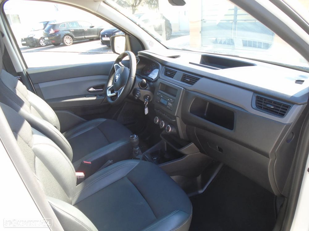 Renault KANGOO Express 1.5 Bleu DCI 95 CV-NACIONAL- IVA DEDUTIVEL - 17