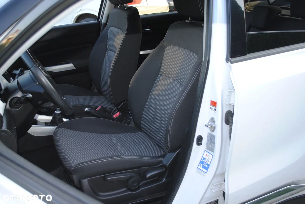Suzuki Vitara 1.6 DDiS (4x2) Comfort - 18