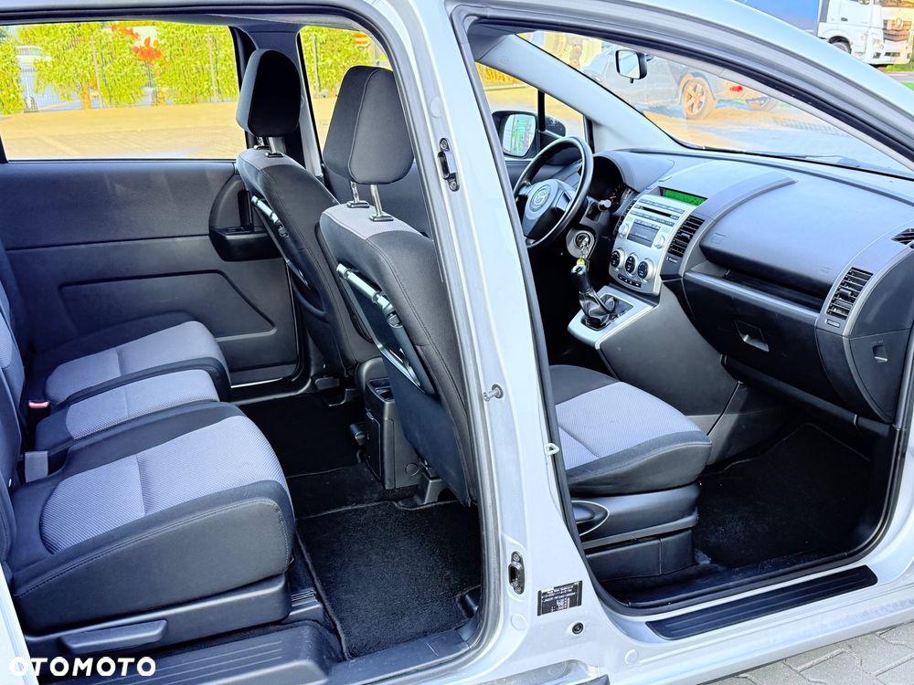 Mazda 5 2.0 Exclusive + - 8