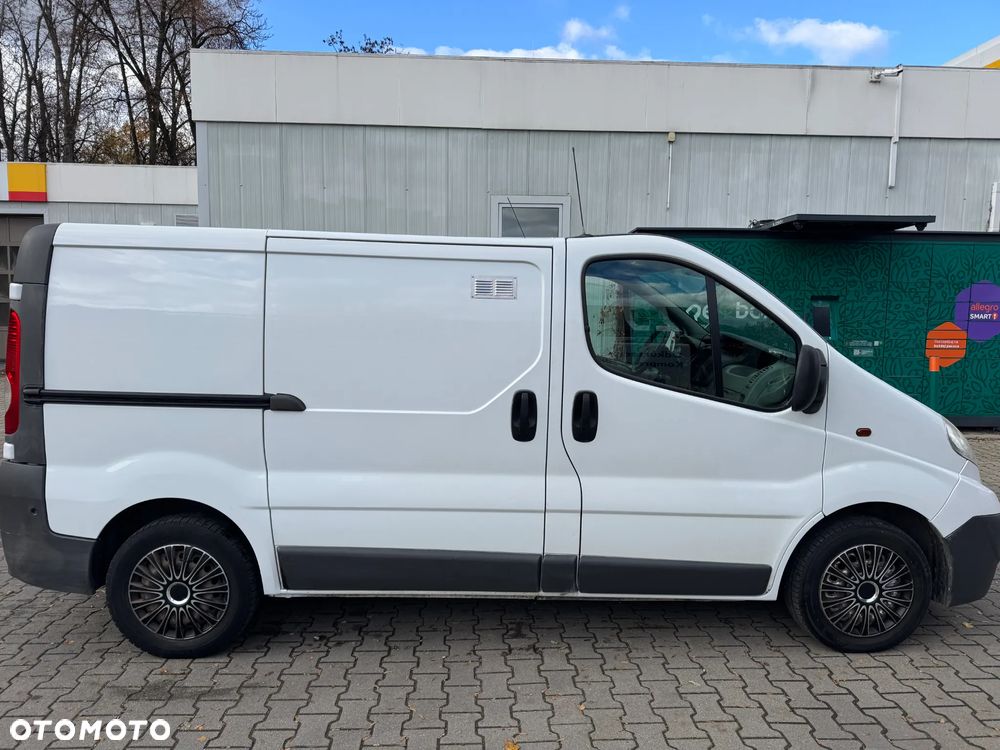 Opel Vivaro - 6