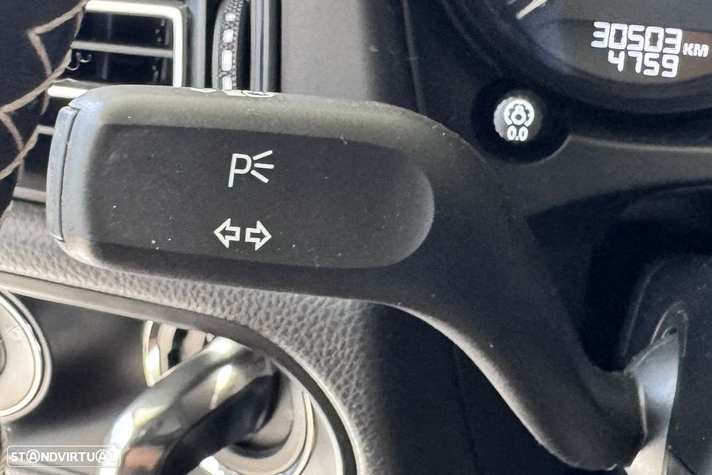 Porsche Macan T - 18