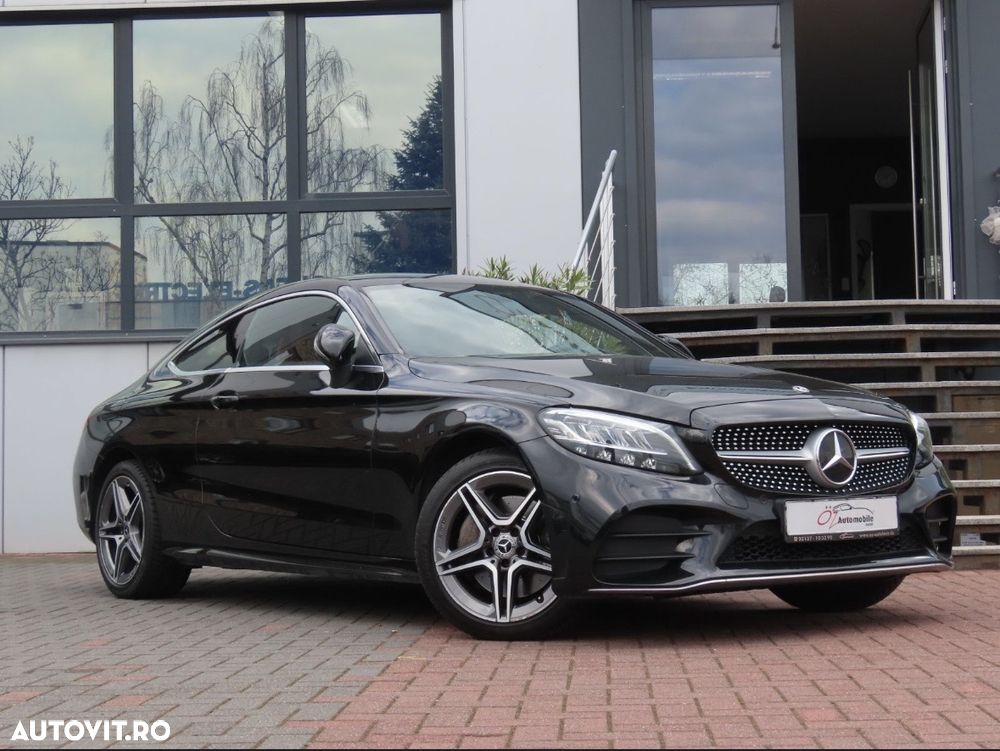 Mercedes-Benz C 300 4MATIC Aut. - 3