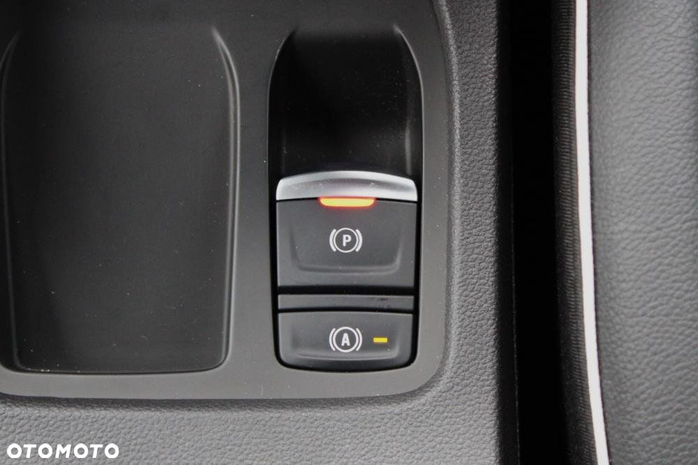 Renault Clio - 22