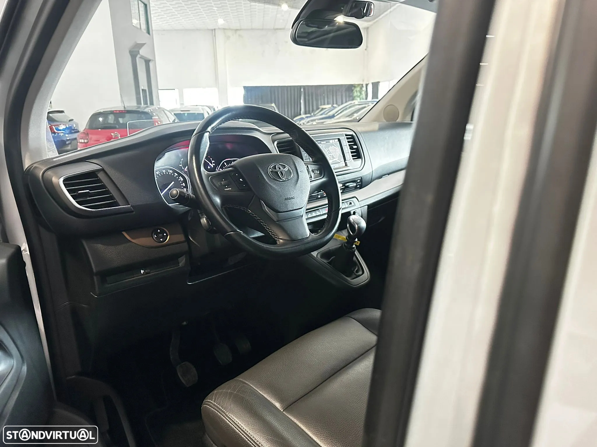 Toyota Proace 2,0-l-D-4D L1 (8L) Verso Team Deutschland - 14