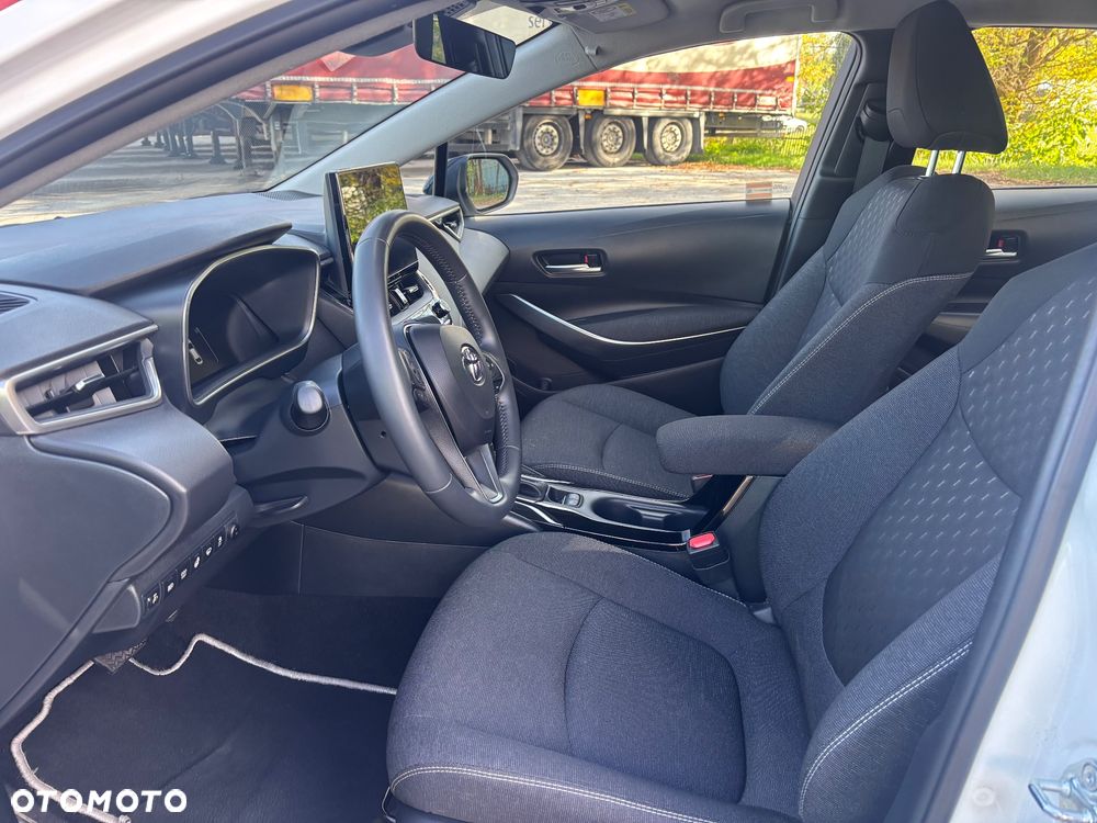 Toyota Corolla 1.8 Hybrid Comfort - 19