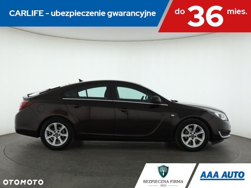 Opel Insignia - 8
