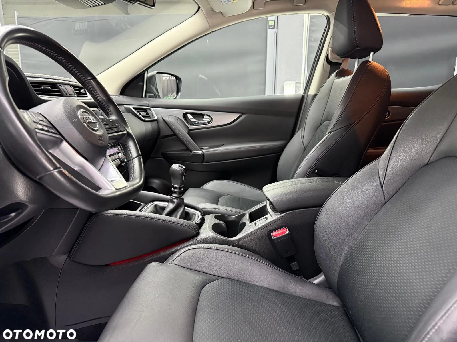 Nissan Qashqai 1.3 DIG-T Tekna - 21