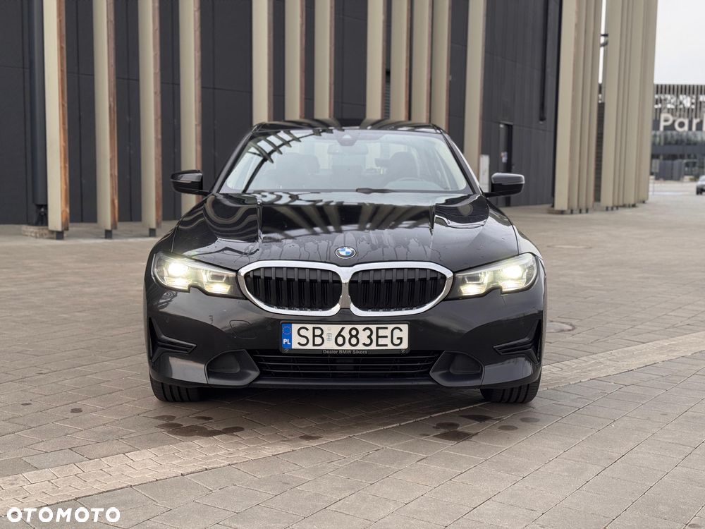 BMW Seria 3 320d xDrive Sport Line sport - 8