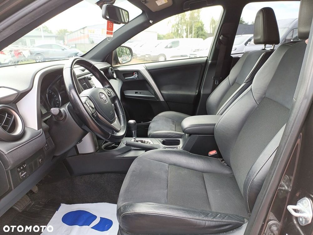Toyota RAV4 Hybrid Style 4x2 - 11