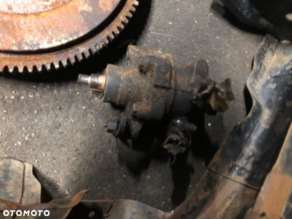 Pompa wspomagania Daihatsu rocky - 1