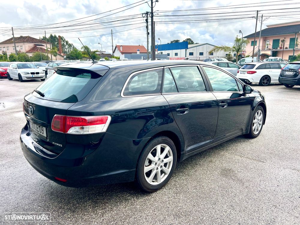 Toyota Avensis SW 2.0 D-4D Exclusive +Pele+GPS - 2