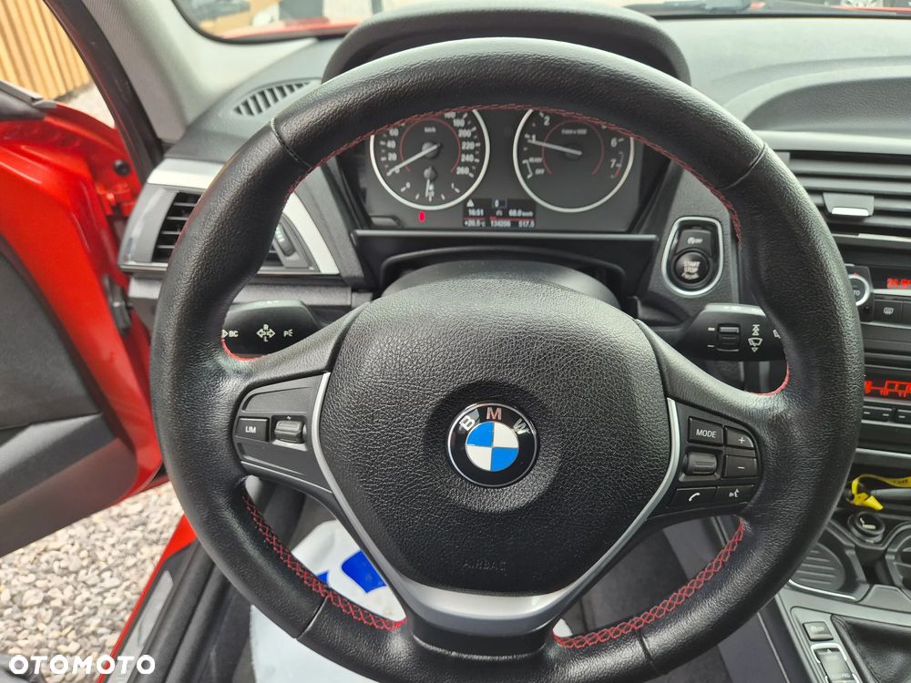 BMW Seria 1 116i Sport Line - 36