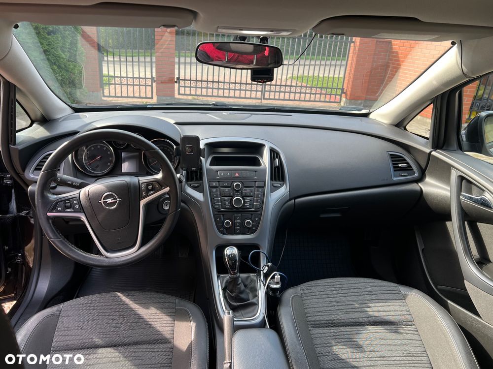 Opel Astra - 8