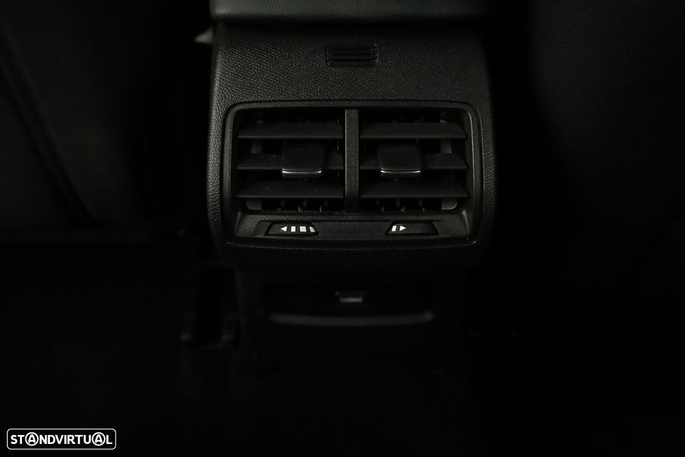 Citroën C4 1.2 PureTech Plus EAT8 - 23